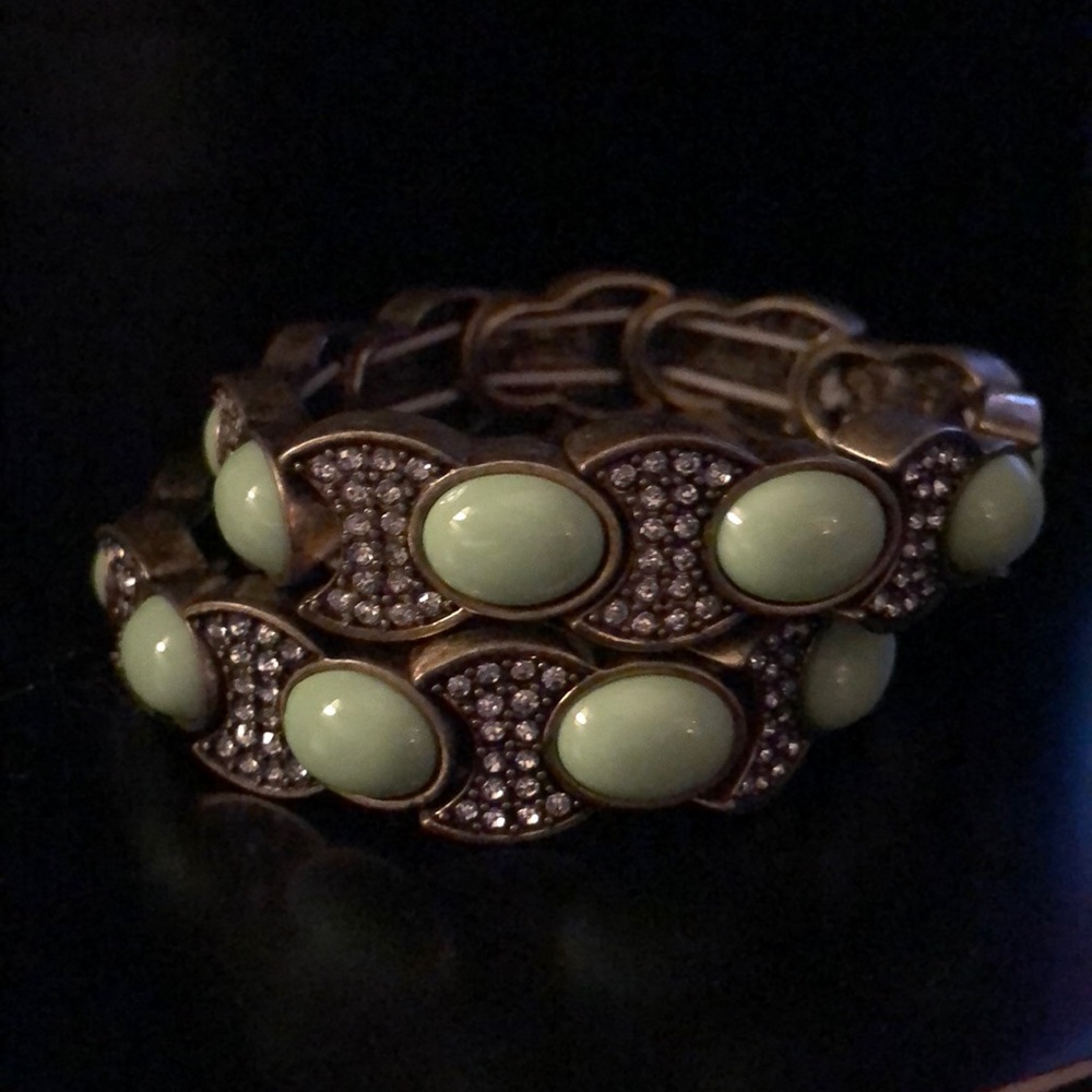 2 Bracelets - Picture 2 of 5